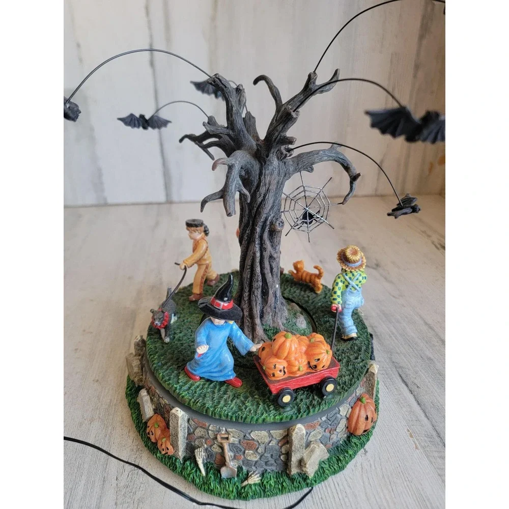 Dept 56 55201 AS IS Costume Parade snow village Halloween